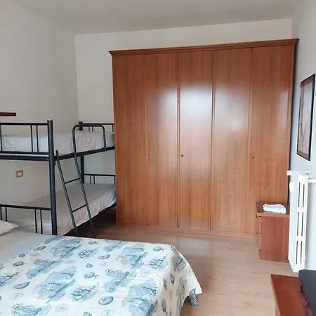 Lägenhet Bilocale A Due Passi Dal Mare In Marina Di Andora. *